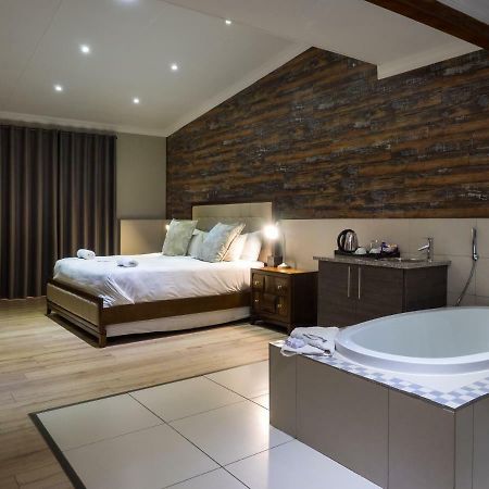 Hotel @ سيكوندا المظهر الخارجي الصورة