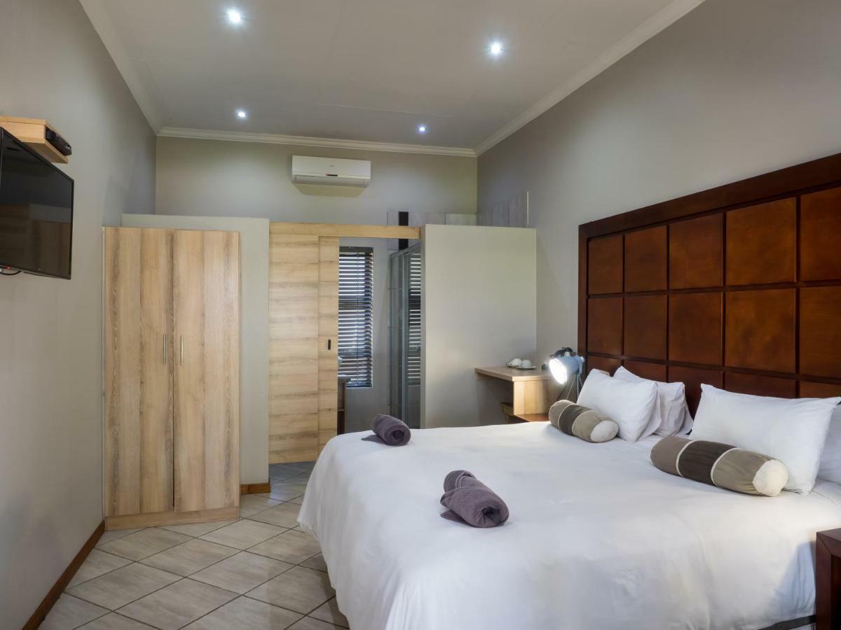 Hotel @ سيكوندا المظهر الخارجي الصورة